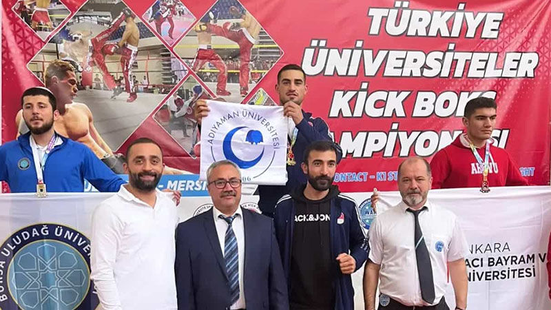 Şanlıurfalı şampiyon sporcunun buruk sevinci