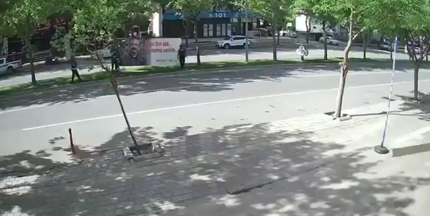 Şanlıurfa'da Sırrı Süreyya Önder pankartına müdahale! Zabıta kaldırdı...