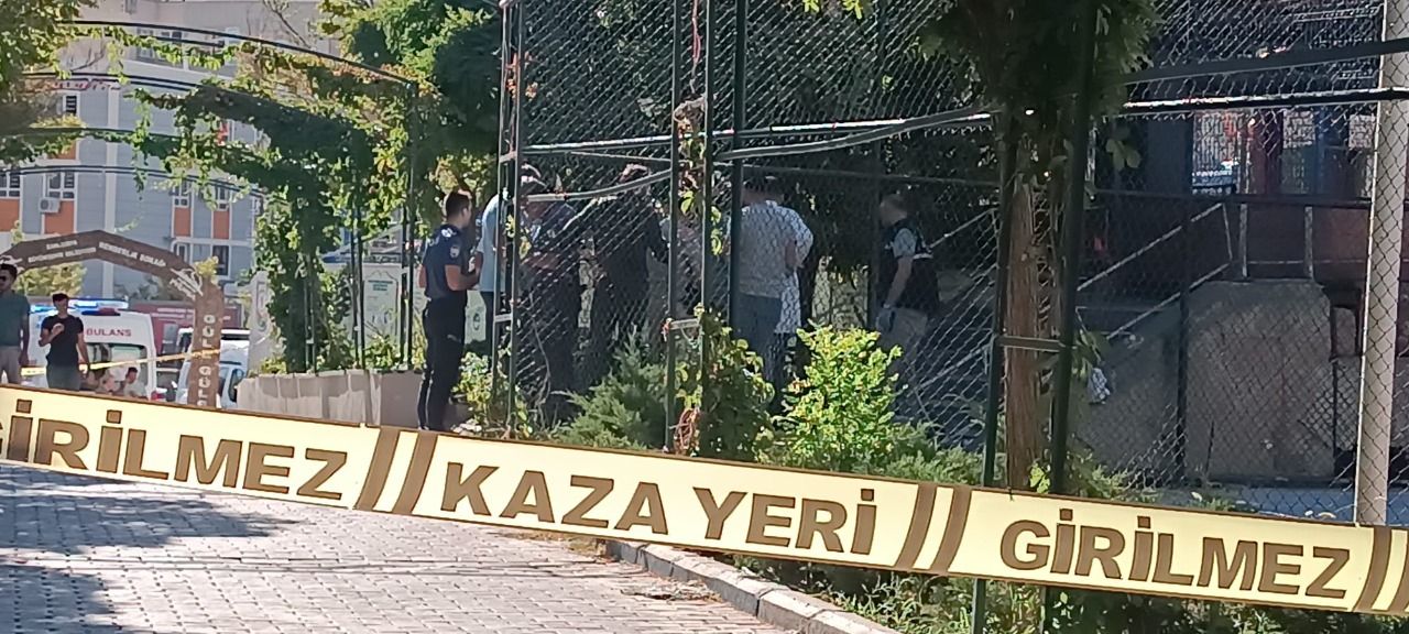 Urfa’da feci olay: Şehrin göbeğinde erkek cesedi bulundu