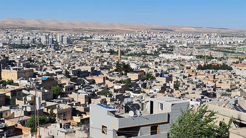 Urfalılar bu habere gülüyor: Gaziantep'te bir mahallede kesinti oluyormuş...