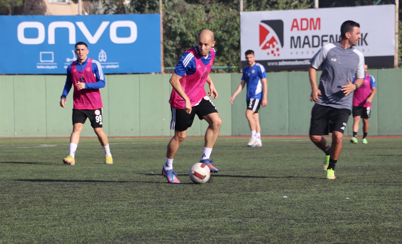 Şanlıurfa takımı Büyükçekmece Tepecikspor maçına hazır