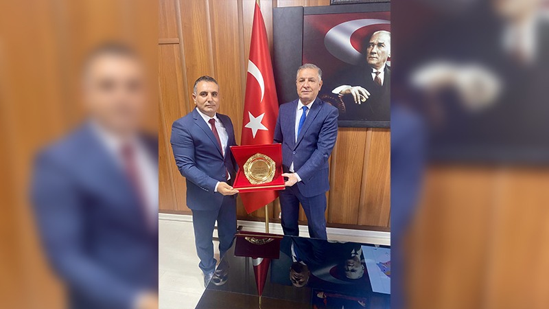 Urfa’nın yeni müdüründen alkışlanacak hareket