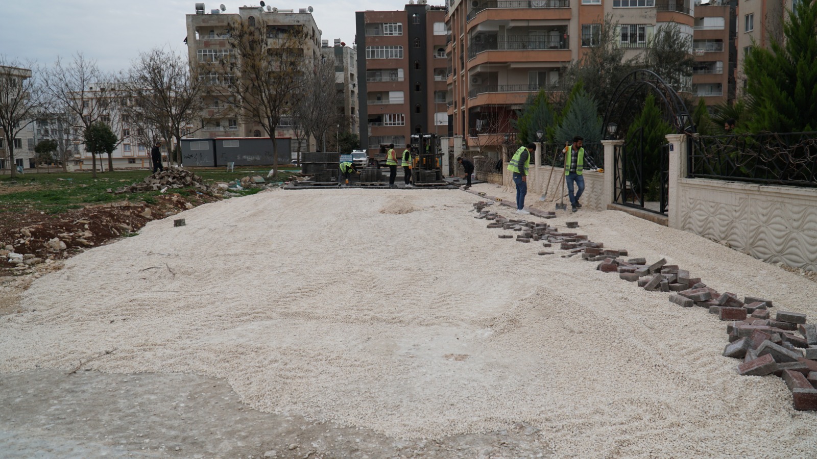 Haliliye’de yol yapım çalışması