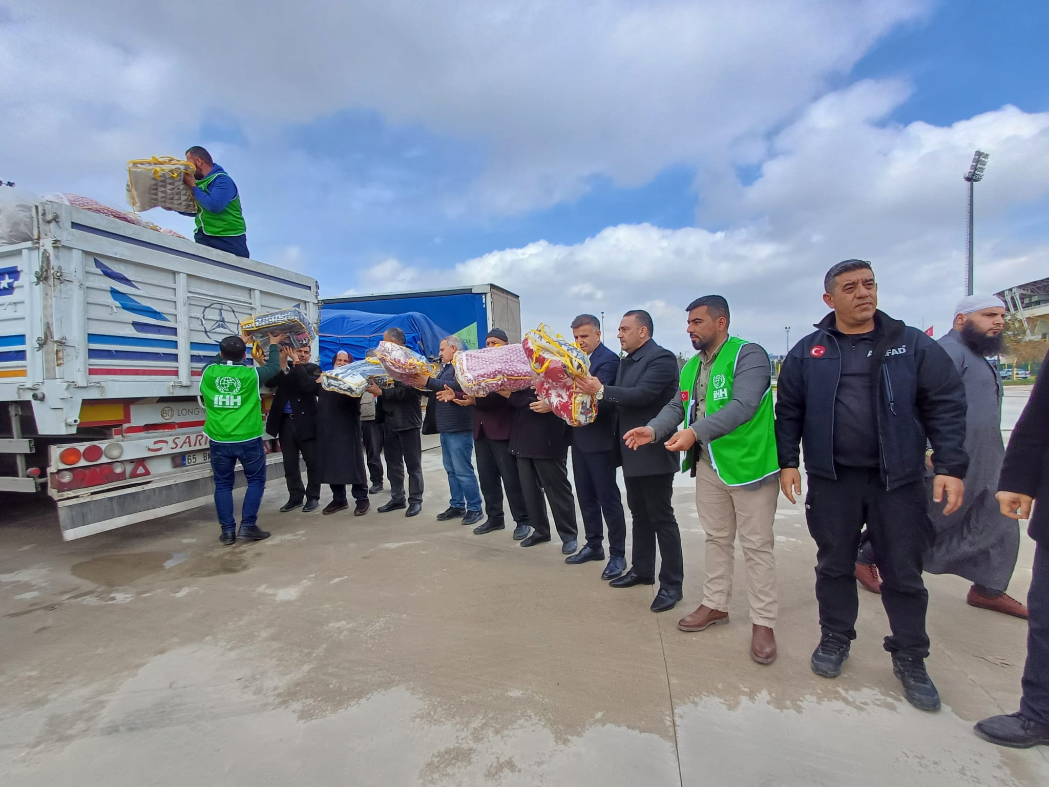 Şanlıurfa’dan Suriye’deki ihtiyaç sahiplerine yardım eli