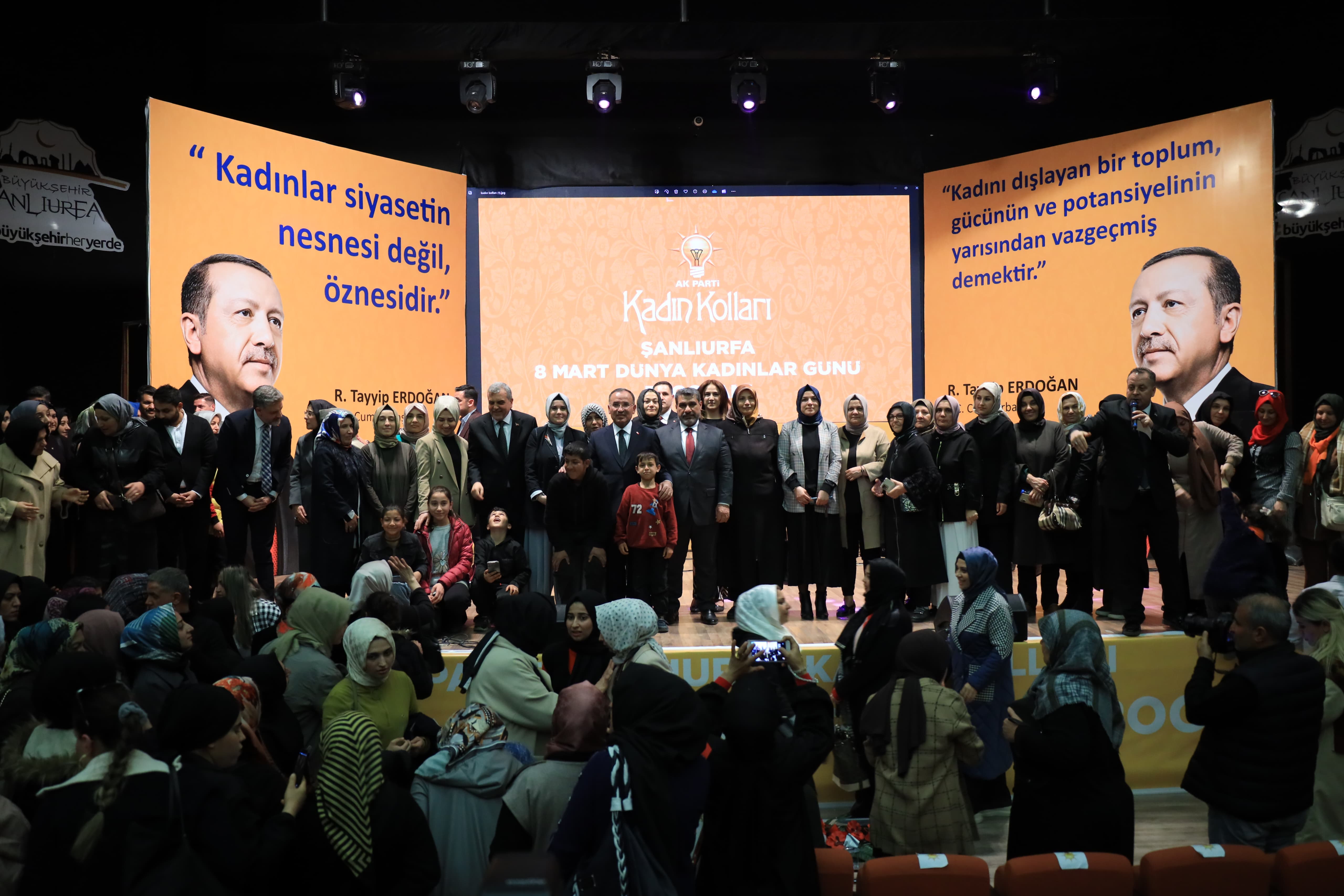 AK Parti Şanlıurfa'da 8 Mart'ı kutladı:   Bozdağ, "Kadın isterse her şey değişir"