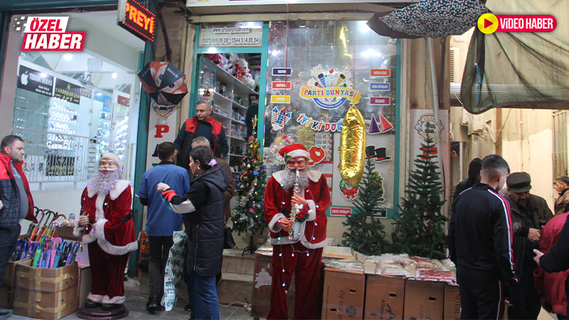 Şanlıurfa’da evde yılbaşı için ‘süslü’ tarife: Bu yılın gözdesi robot Noel Baba