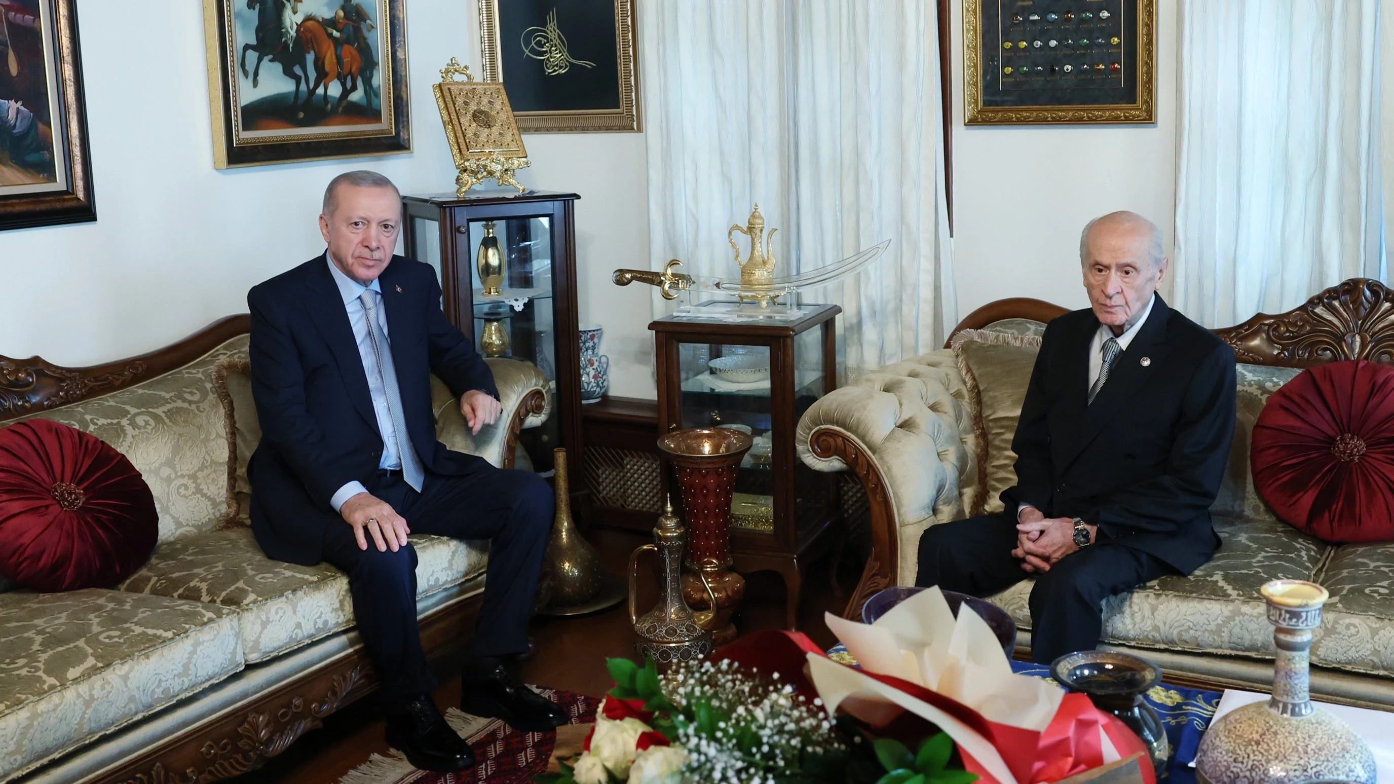 Cumhurbaşkanı Erdoğan ve Bahçeli görüştü!